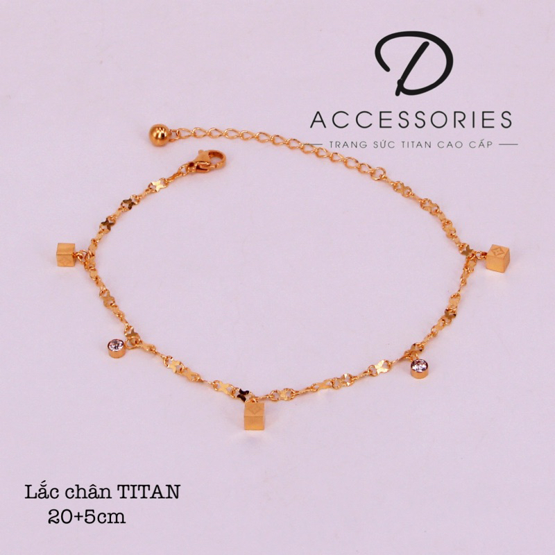 Lắc chân nữ titan khối vuông hoạ tiết LV (màu vàng)
