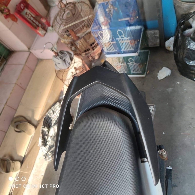 Tay Sách,Cảng Sau Winner/Winner X Hàng Đúc Nguyên Khối Lắp Đặt Như Zin