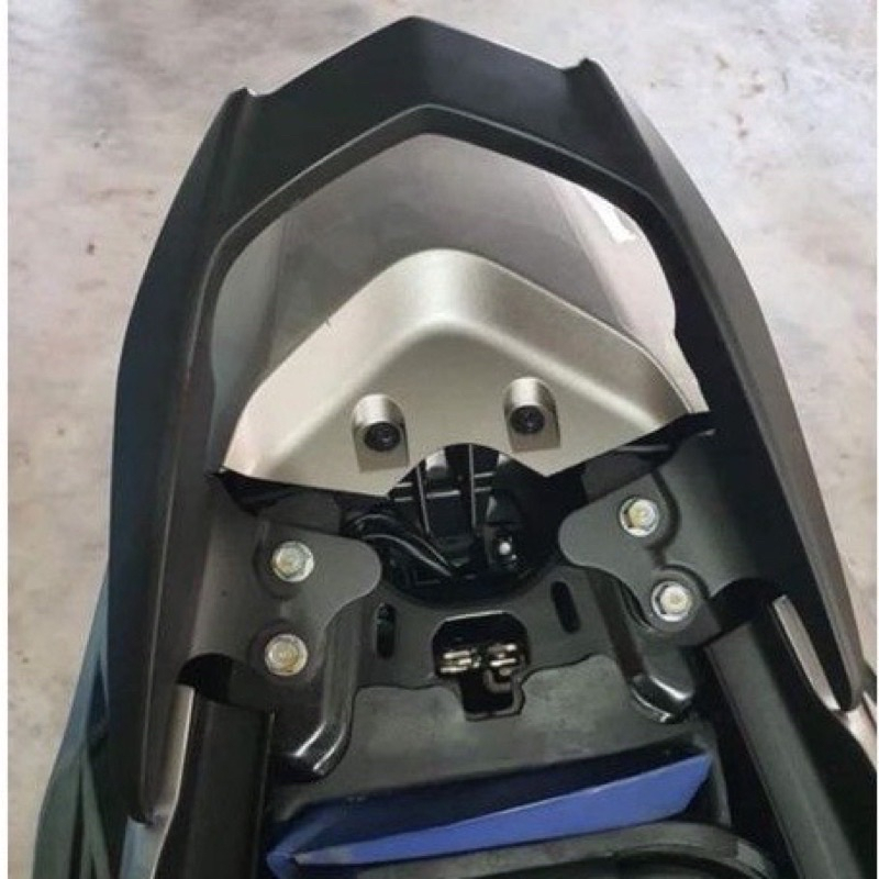 Tay Sách,Cảng Sau Winner/Winner X Hàng Đúc Nguyên Khối Lắp Đặt Như Zin