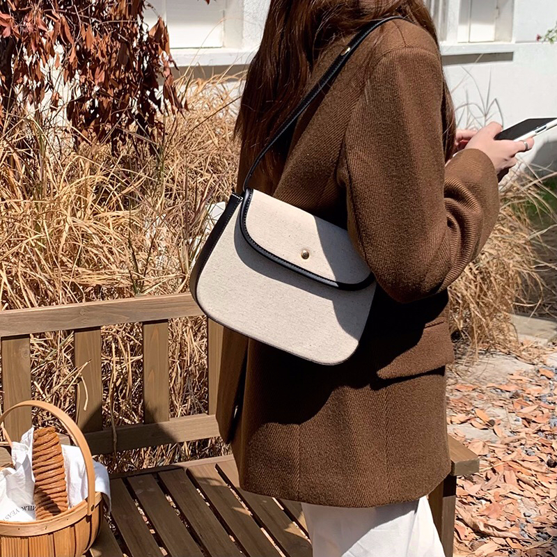𝗺𝗶𝗲 𝘀𝘁𝘂𝗱𝗶𝗼 - Túi đeo vai, đeo chéo canvas cứng viền đen basic