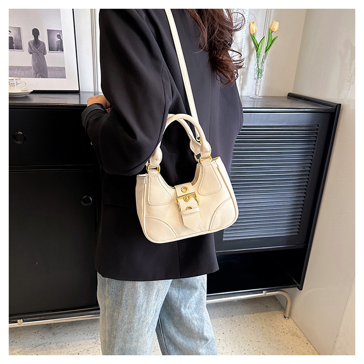 Túi xách nữ đeo chéo cầm tay đẹp mẫu mới 2023 đi làm đi chơi giá rẻ ROSASO TX21