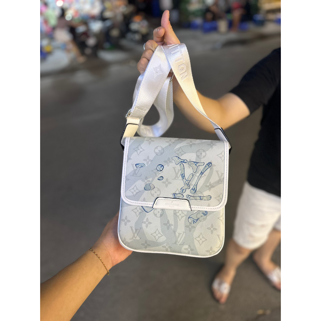 Túi Bag LV Backpack size 23hót hít 2023