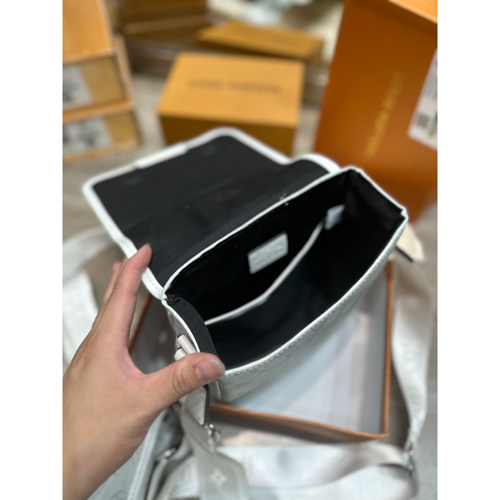 Túi Bag LV Backpack size 23hót hít 2023