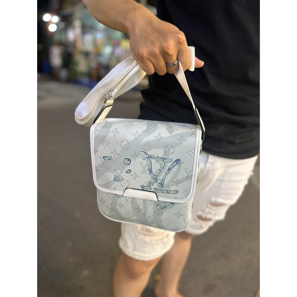 Túi Bag LV Backpack size 23hót hít 2023