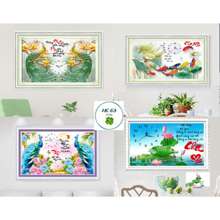 Tranh đính đá Cha mẹ có đồng hồ