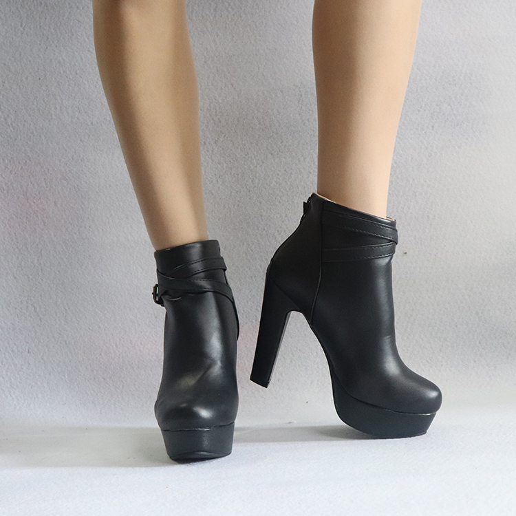 [ Ảnh thật+ Video] Giày boot nữ cổ ngắn cao gót 12cm màu đen GBN10301