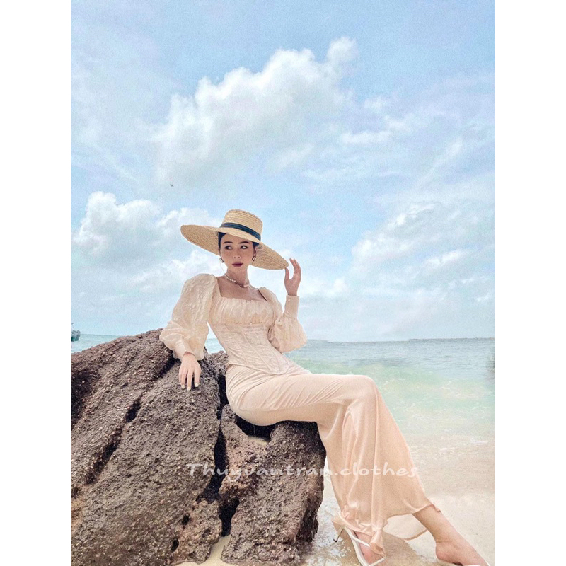 Thanh lý: Set váy áo tay dài tiểu thư