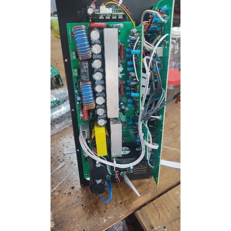 Mạch loa kéo nằm 4 tất đôi