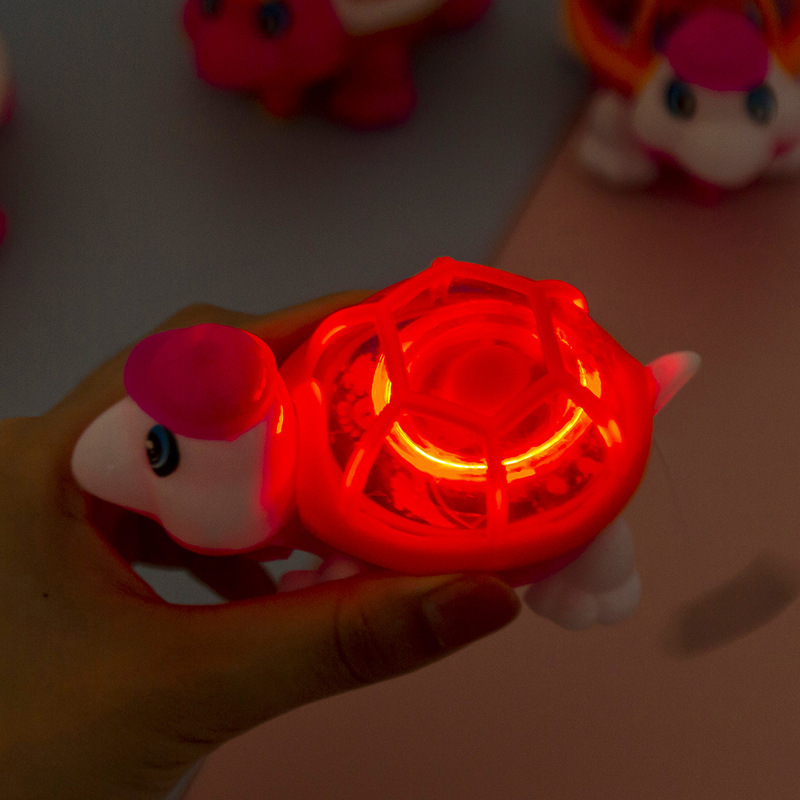 Đồ Chơi Kéo Dây Cót Hình Con Rùa Đội Mũ Đáng Yêu Có Đèn Led, Rùa Chạy Dây Cót Có Đèn Nhấp Nháy , Đồ Chơi Trẻ Em 2-5 tuổi