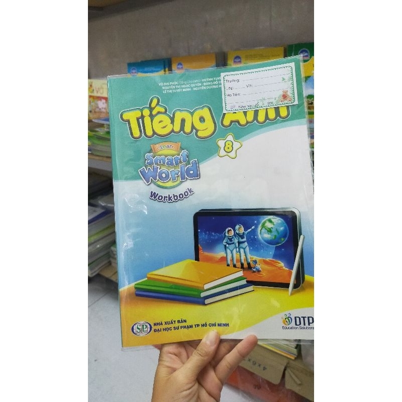 Tieng Anh Smart Worlld Lớp 8