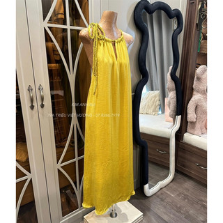 Váy Cổ Yếm Tơ Lụa Kim Anh Bùi