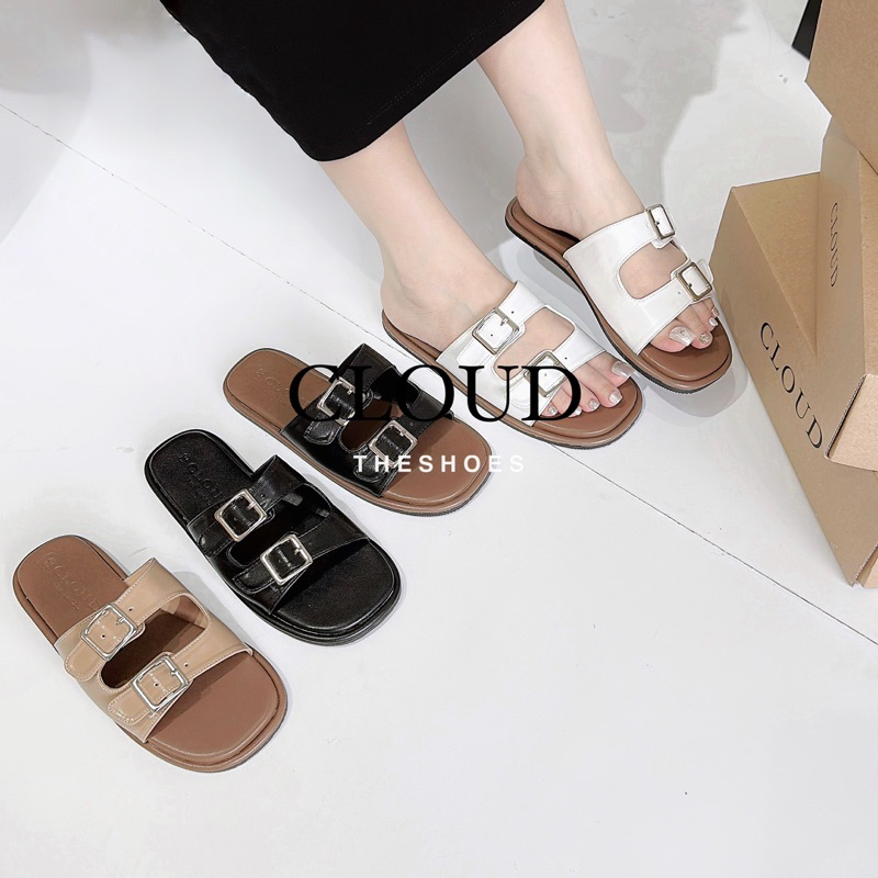 Dép đế bằng mũi tròn hai quai khoá