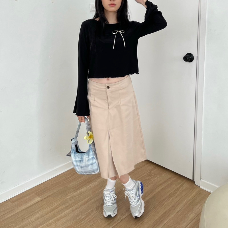 Long sleeve flared top áo tay dài loe