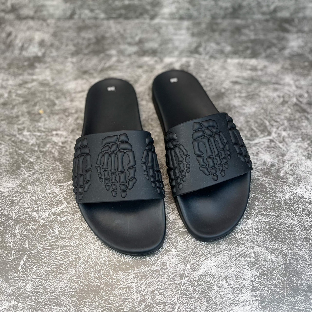 Dép quai ngang nam, Dép nam Amiri hình xương 3D cao su non đi êm chân   Mẫu mới 2023