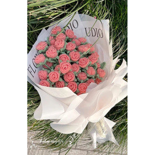 Bó hoa hồng mini bằng len handmade nhiều màu