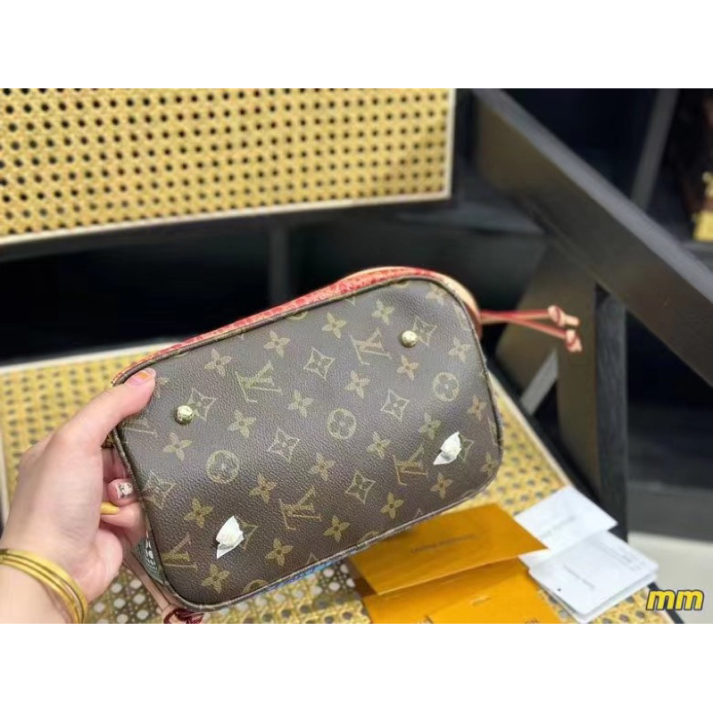 LV NÉONOE SUPVIP BÍ NGÔ fullbox bill túi vải