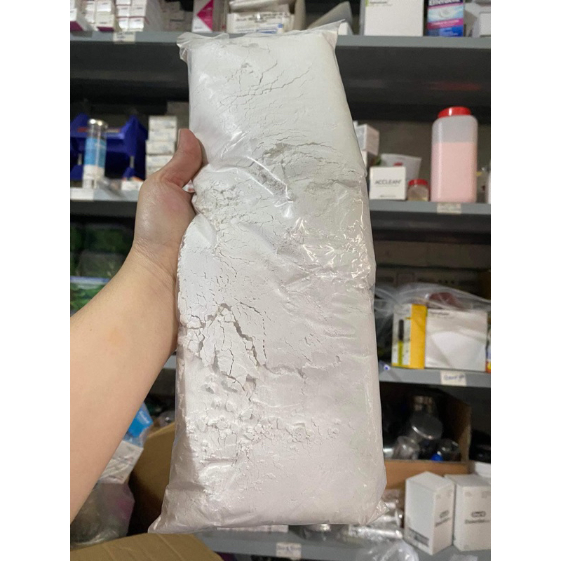 Bột cát đánh bóng tháo lắp1.5kg bằng máy mài trong labo