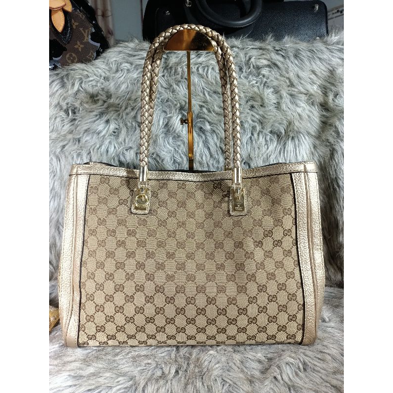 Túi xách si hiệu Gucci