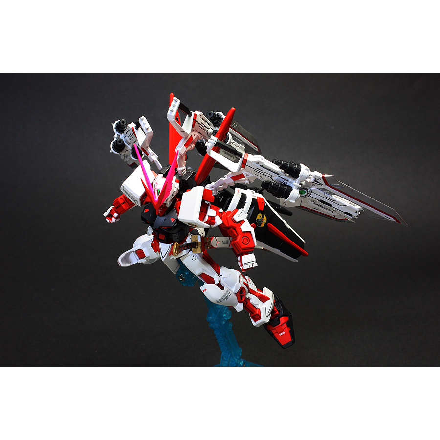 Mô Hình Lắp Ráp HG Red Dragon Astray 1/144 Đồ Chơi Anime