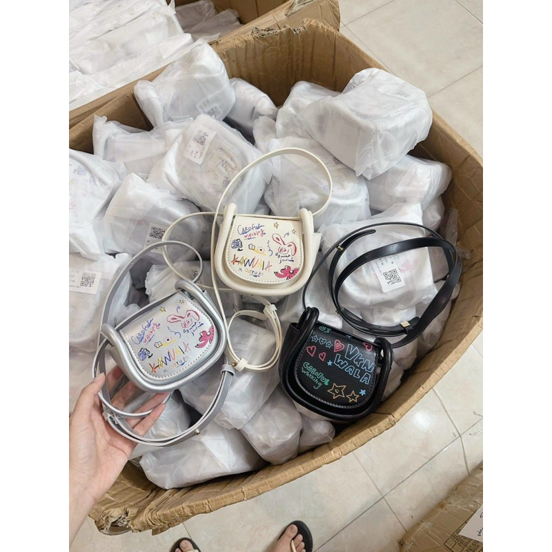 Túi Đeo Chéo mini Hình Yên Ngựa Thời Trang Dành Cho Nữ Xinh Xắn