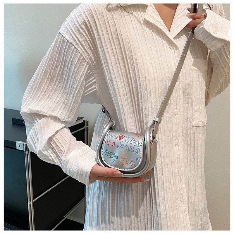 Túi Đeo Chéo mini Hình Yên Ngựa Thời Trang Dành Cho Nữ Xinh Xắn