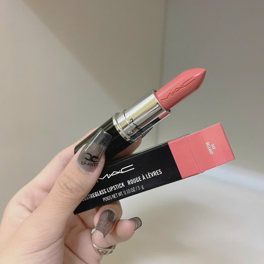Son lì Mac màu 542 Sellout 3g