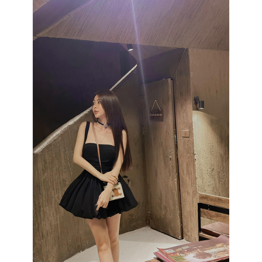 Sét váy 2 dây phồng vạt kèm quần chống lộ hàng siêu đẹp