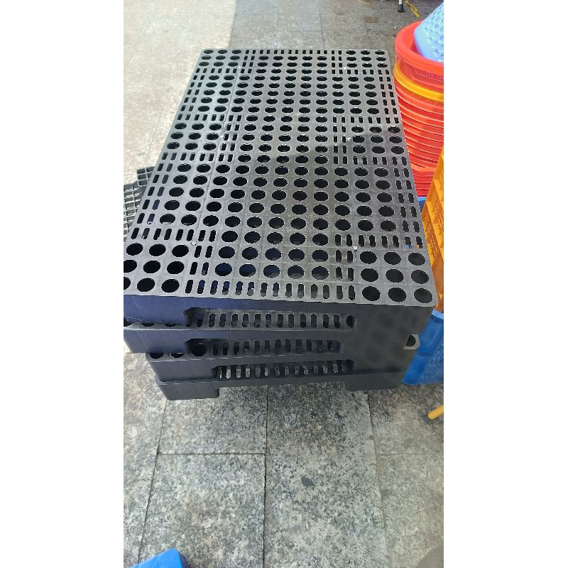 Pallet có chân cao cấp 60×100 cm