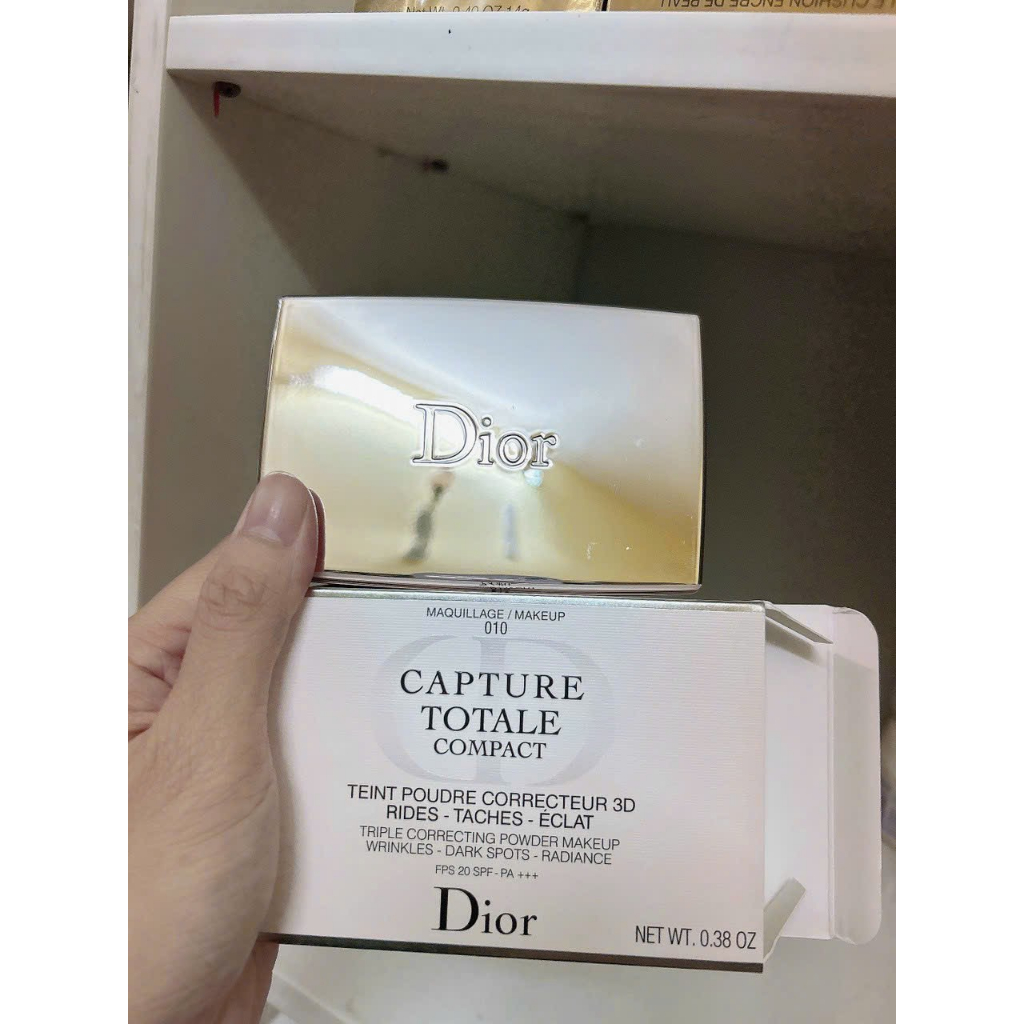 Phấn phủ nén Dior Totale Capture Compact SPF20 PA+++ Chính Hãng