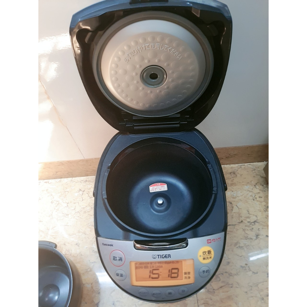 Nồi cơm điện cao tần Tiger tacook 1L nhật bãi