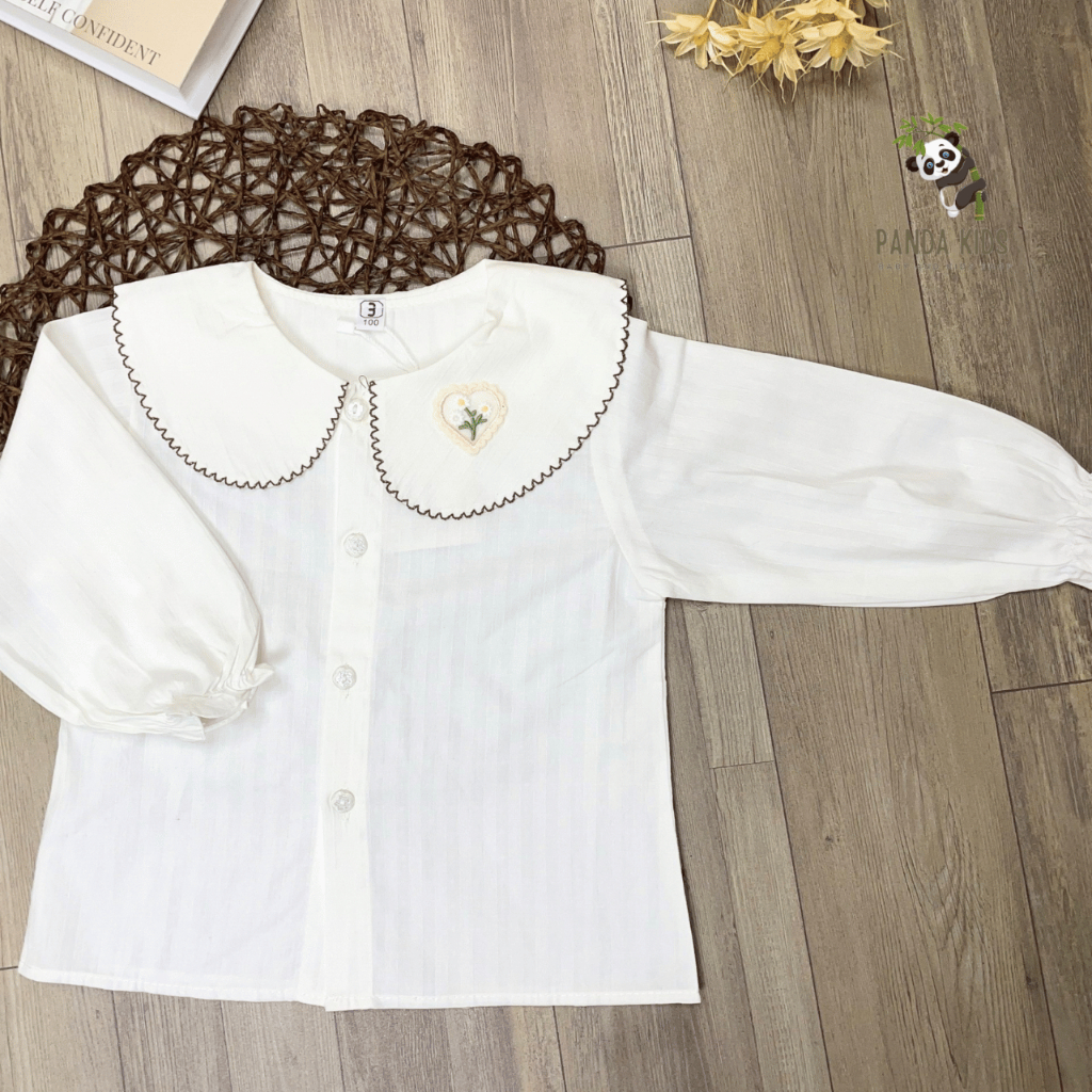 Áo sơ mi dài tay cho bé gái, cổ sen thêu hoa cách điệu dễ thương, chất liệu coton mát mẻ.
