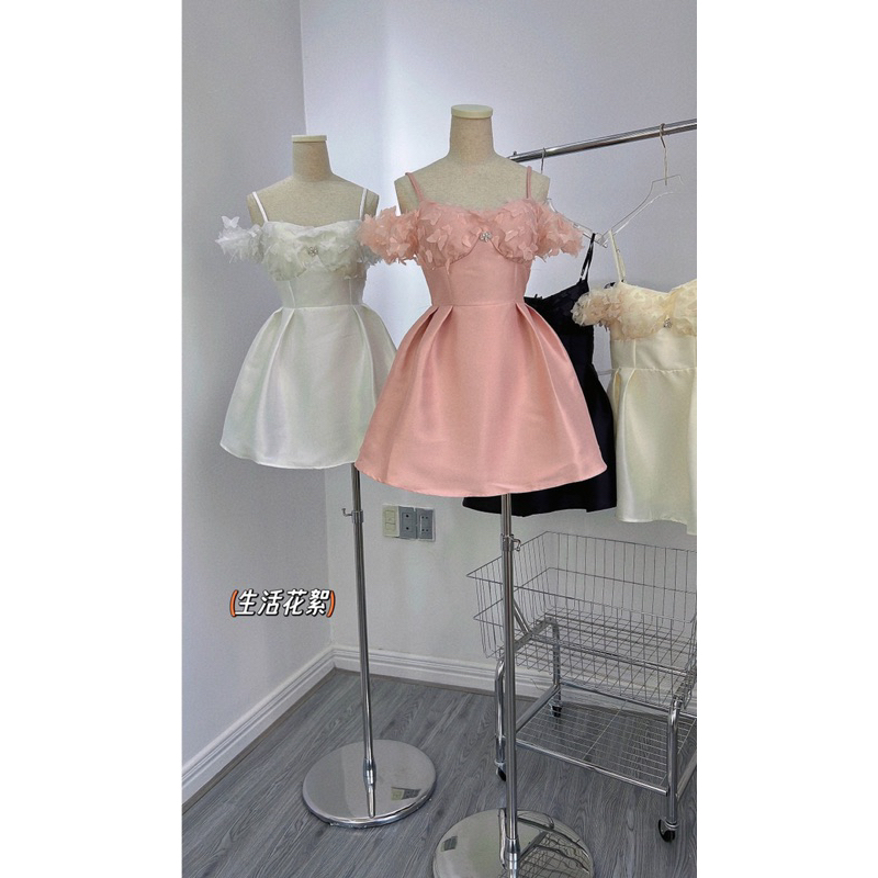 Đầm tapta nhũ xịn phối lưới bướm cao cấp