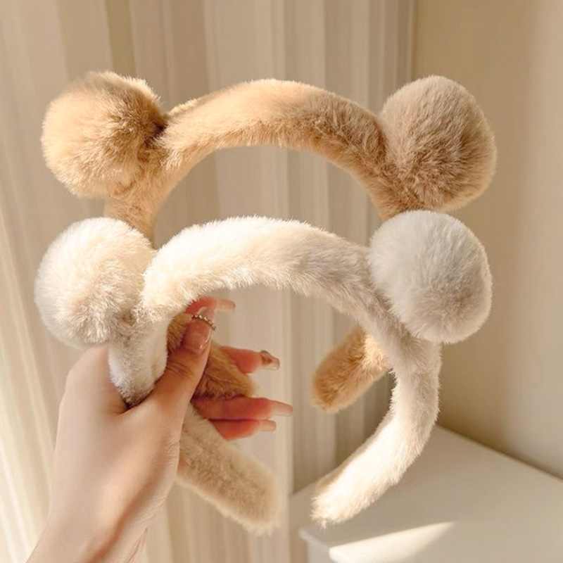 Băng Đô Cài Tóc Tai Gấu Bằng Lông Nhung Trắng Dễ Thương Xinh Xắn Cho Nữ