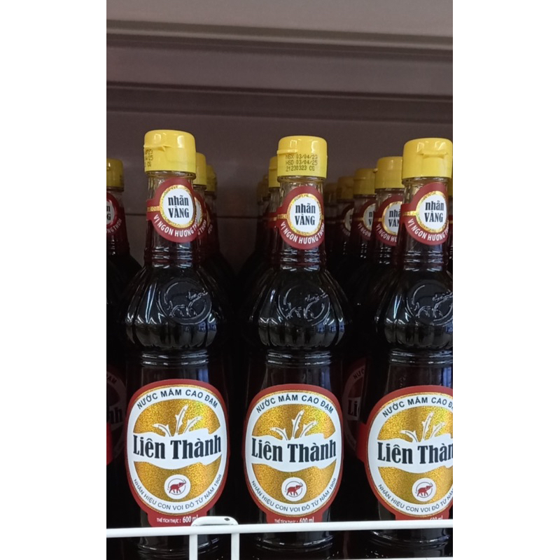 Hàng chính hãng_Nước mắm Liên Thành nhãn vàng chai 600ml