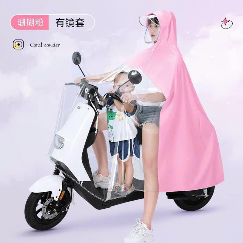 Áo mưa nửa trước trong suốt cho Mẹ và Bé, che phủ toàn thân, kèm kính chắn mưa.