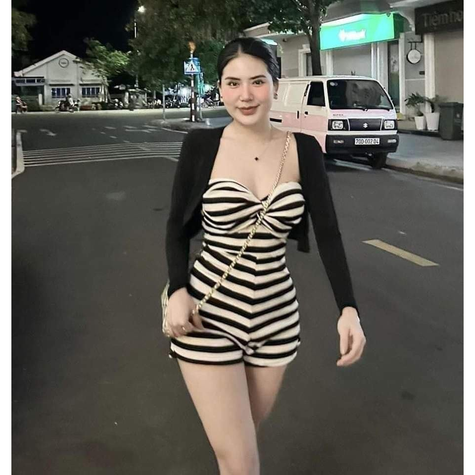 JUM CÚP NGỰC CÓ KÈM MÚT