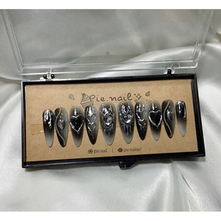 198. nailbox ombre đen