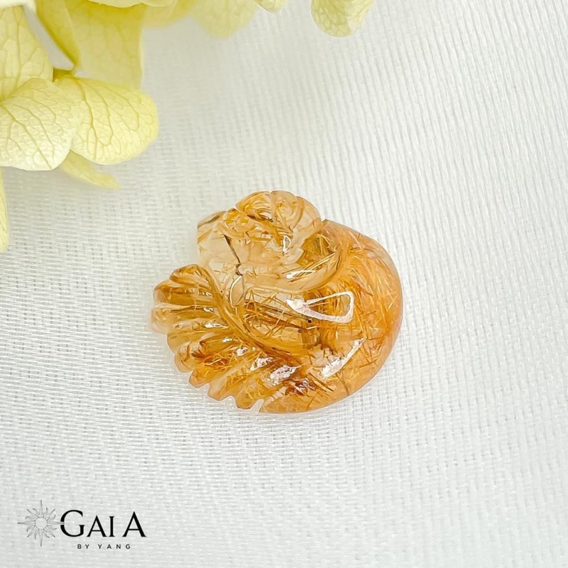 Hồ Ly Đá Thạch Anh Tóc Ánh Kim - Gaia By Yang