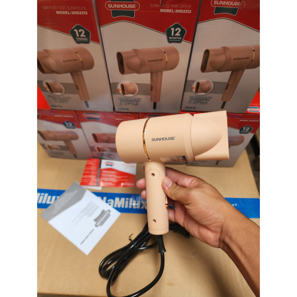 Máy Sấy Tóc Sunhouse SHD2313, công suất 1000W, hàng chính hãng, rất là xịn xò, sấy mạnh, nhanh , không ồn ào
