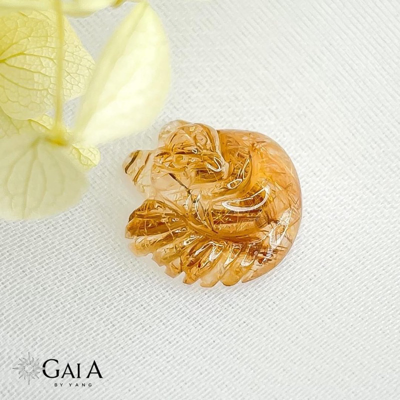 Hồ Ly Đá Thạch Anh Tóc Ánh Kim - Gaia By Yang