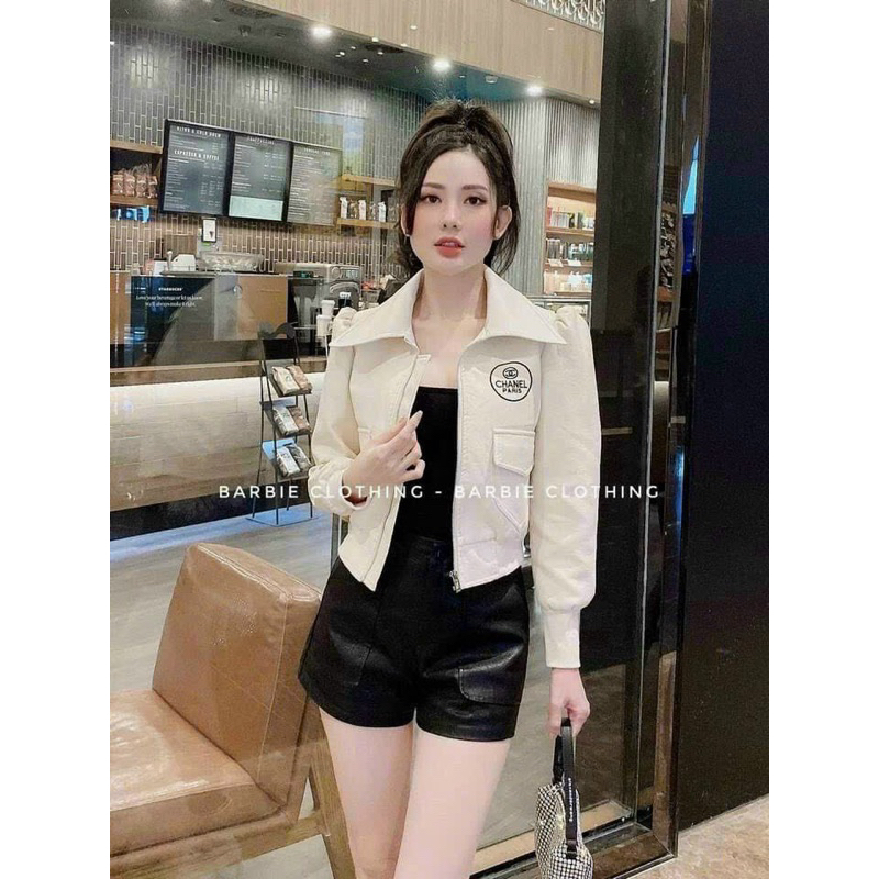 Áo da 2 lớp hàng thiết kế thêu chữ C-L