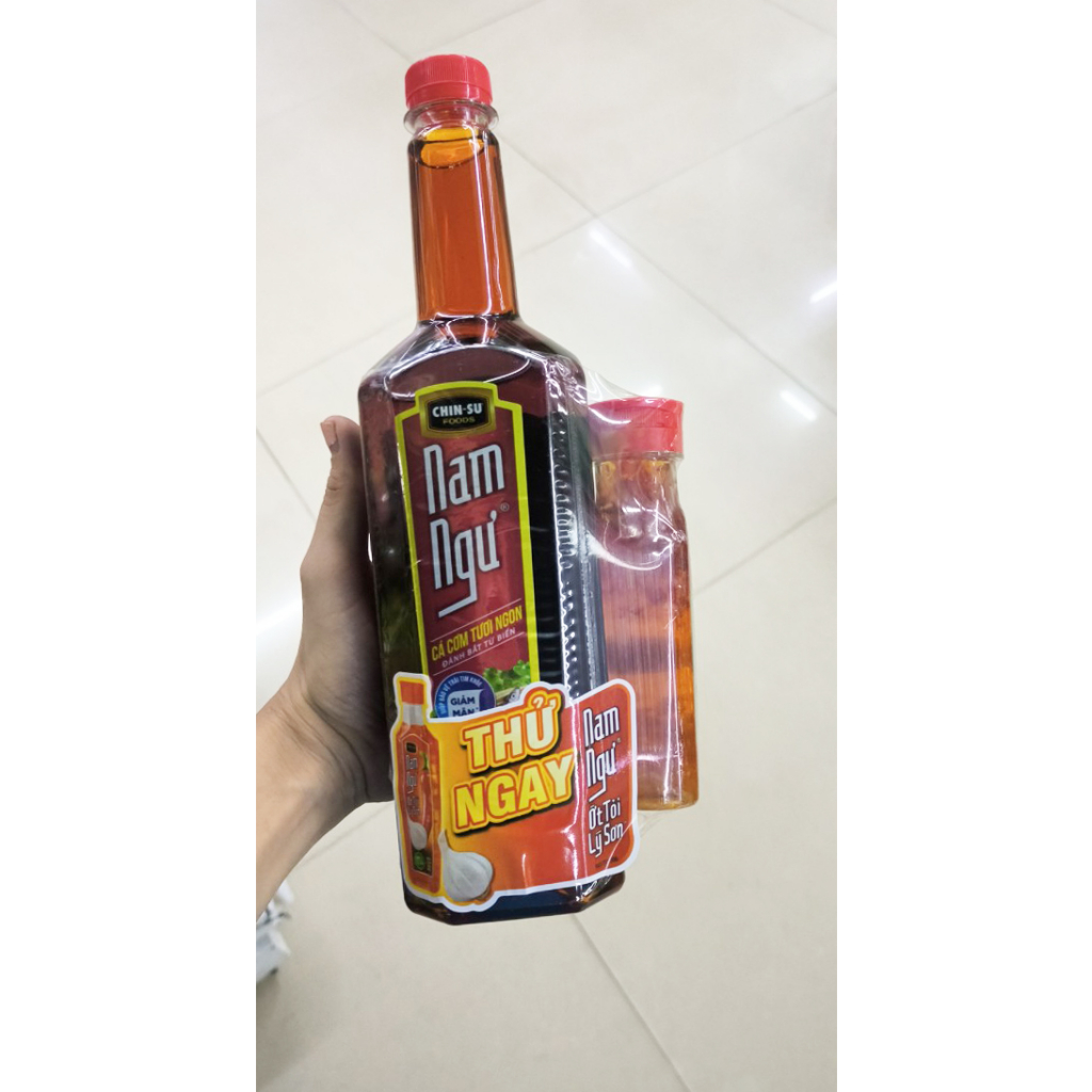 Nước mắm Nam ngư 900ml + KM Nước mắm tỏi lý sơn 100ml