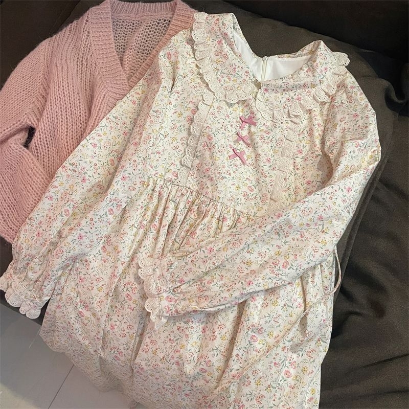 Váy baby doll hoa lá xinh xắn mùa thu 2023