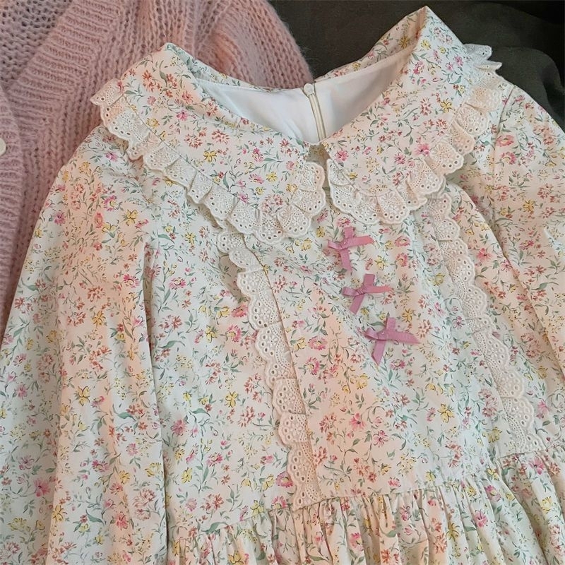 Váy baby doll hoa lá xinh xắn mùa thu 2023