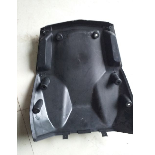 Ốp bình chắn bùn trước xe Xmen