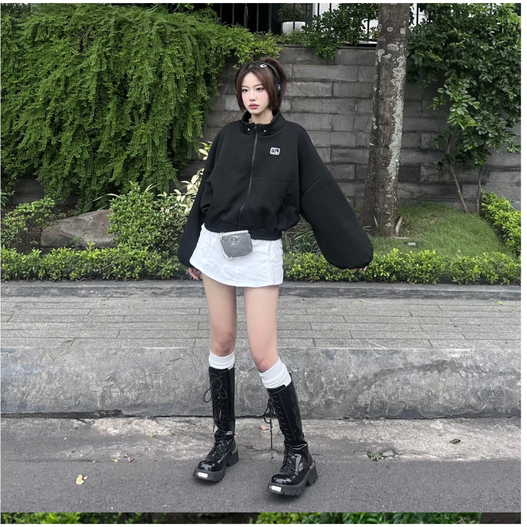 Áo khoác croptop chữ R bo chun - 247store.vn - AokhoacCTR3146_P11K13