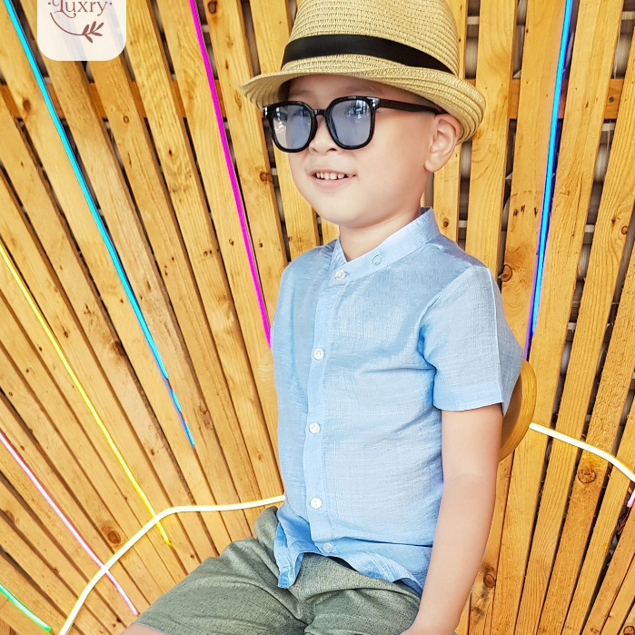 Áo sơ mi cổ tàu cho bé trai thanh lịch từ Luxry với chất vải đũi tre thoáng mát