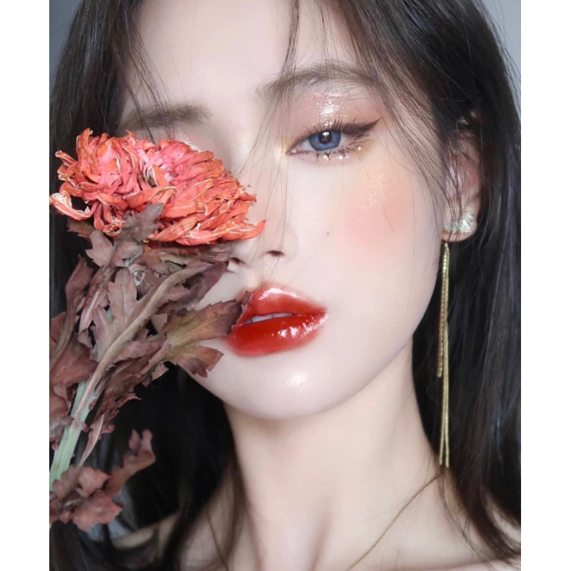 Son kem màu 416- đỏ cam chili YSL Vinyl 416