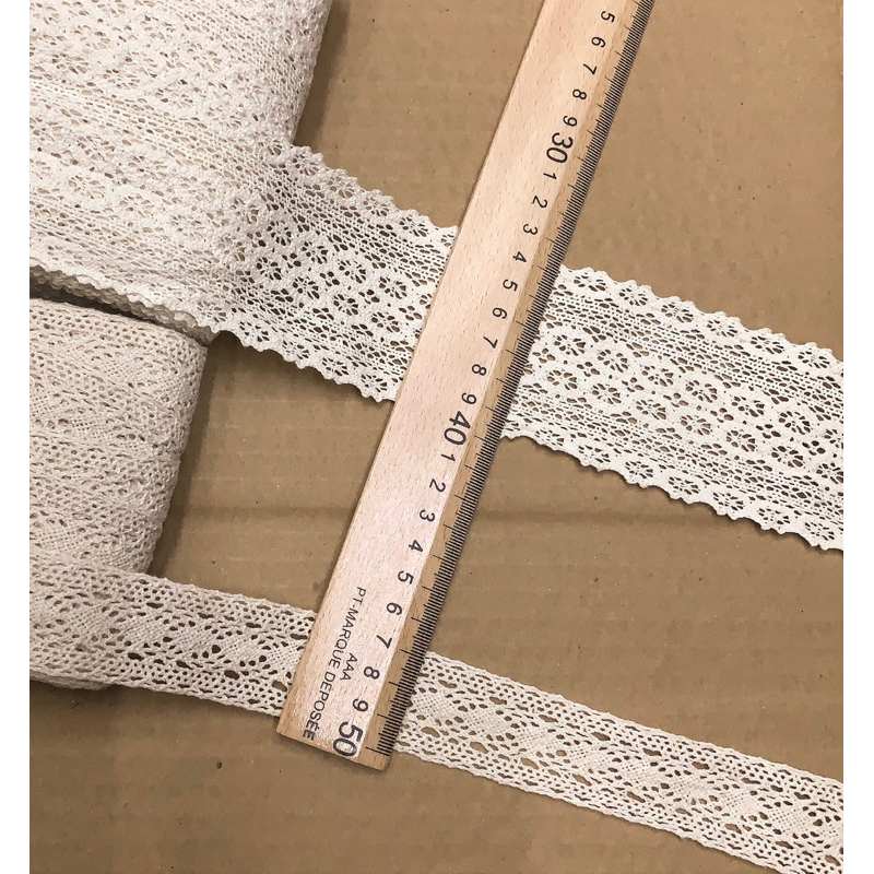 1 mét Ren cotton 3cm và 6cm.