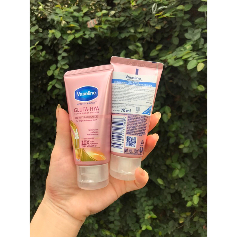 Dưỡng thể Vaseline Gluta Hya trắng da 70ml ban đêm